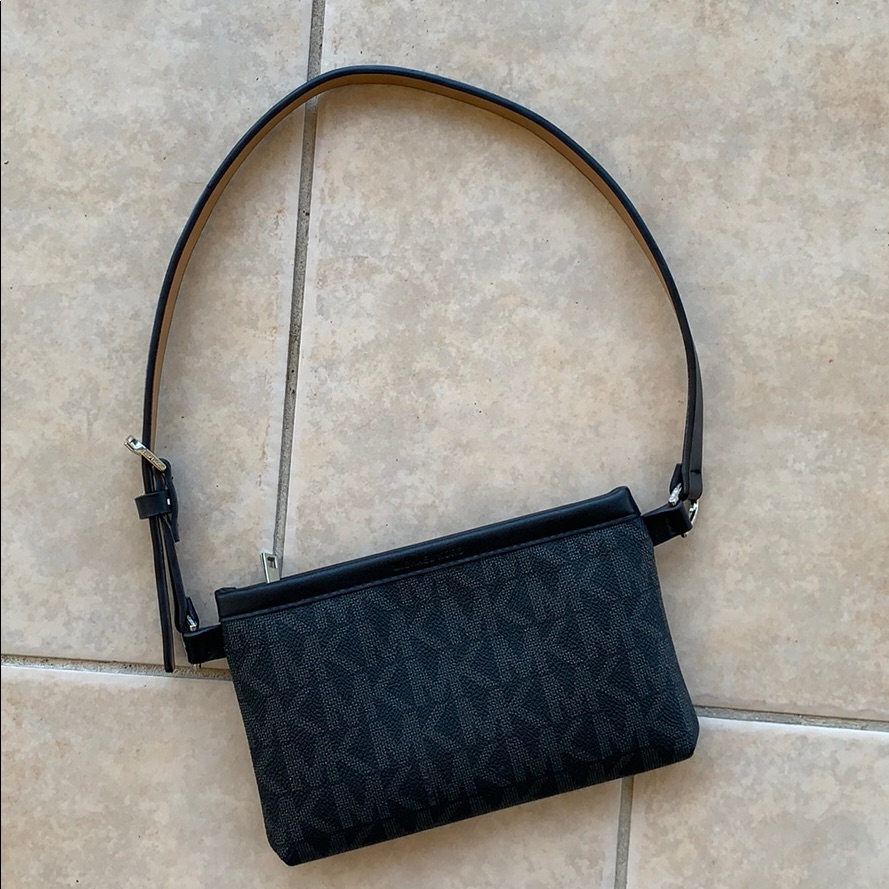 Brand New Small Michael Kors